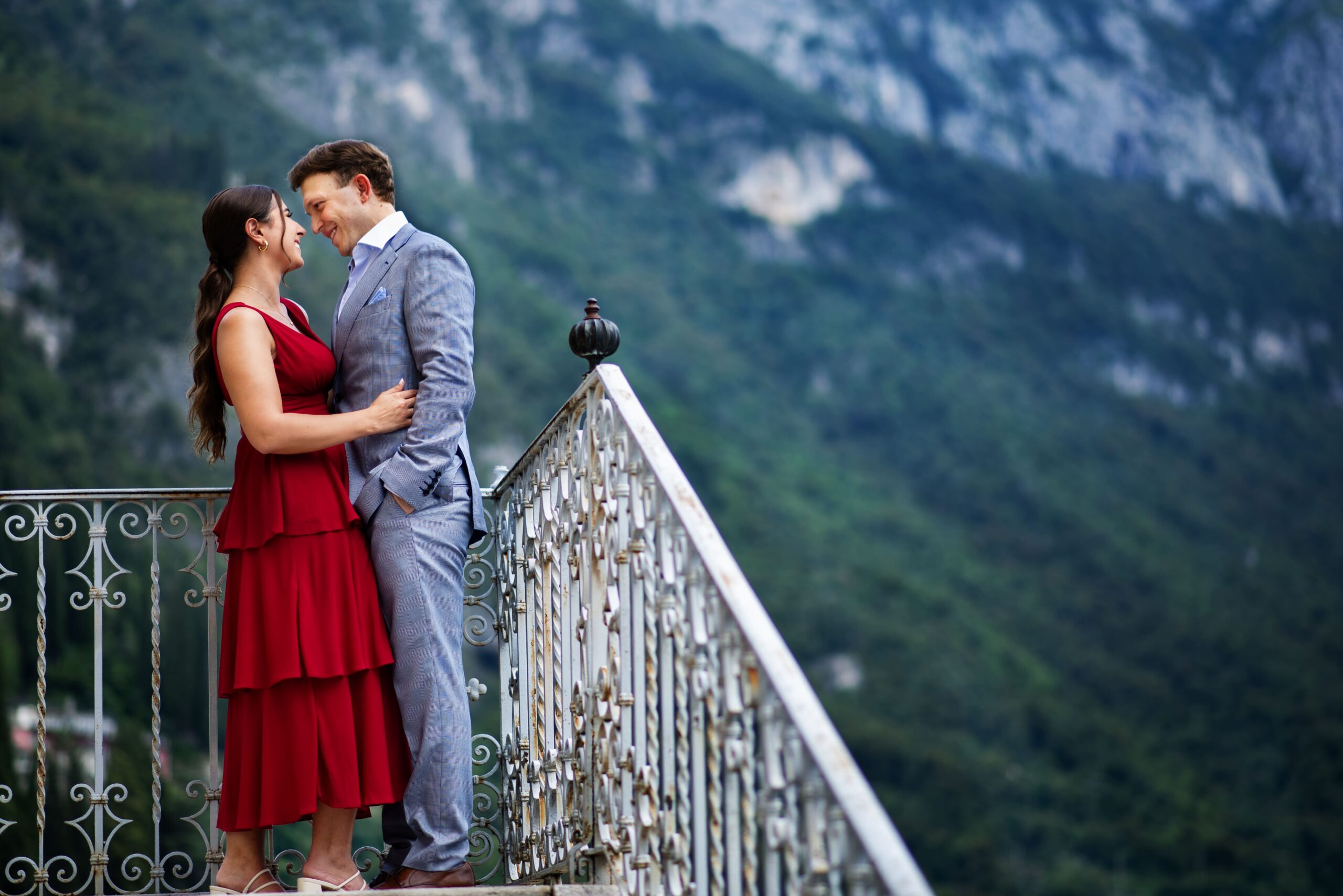 Sesión fotográfica creativa de boda en el Puerto de Mogan de Gran Canaria – Puerto Mogan, Islas Canarias