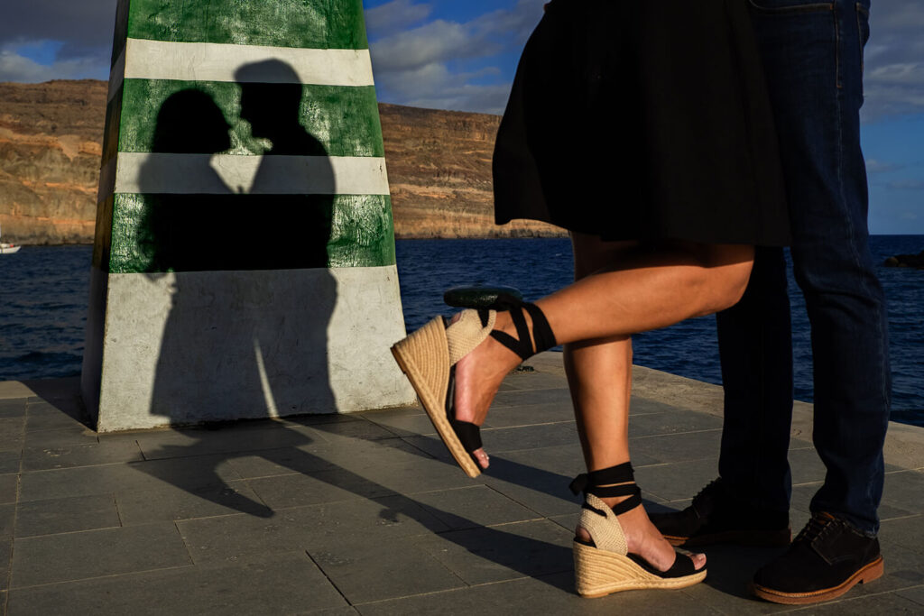 Sesión fotográfica creativa de boda en el Puerto de Mogan de Gran Canaria – Puerto Mogan, Islas Canarias