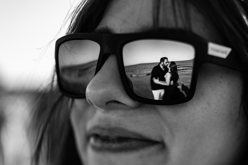 Sesión fotográfica creativa de boda en el desierto de Gran Canaria – Dunas de Maspalomas, Islas Canarias
