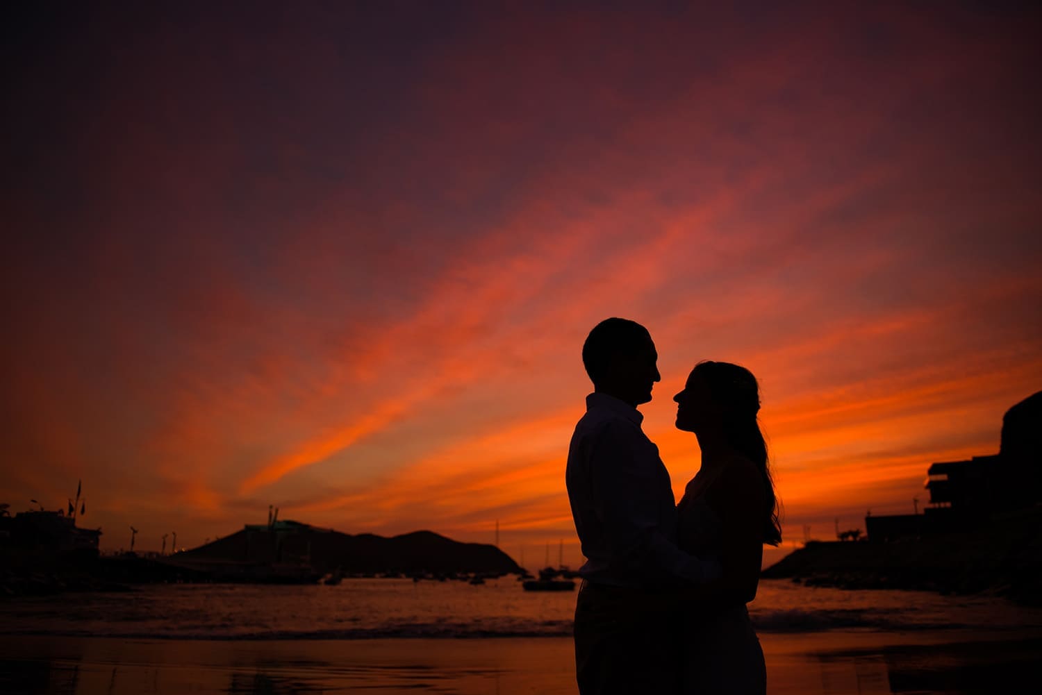 restrato atardecer novios boda playa fotografo bodas canarias